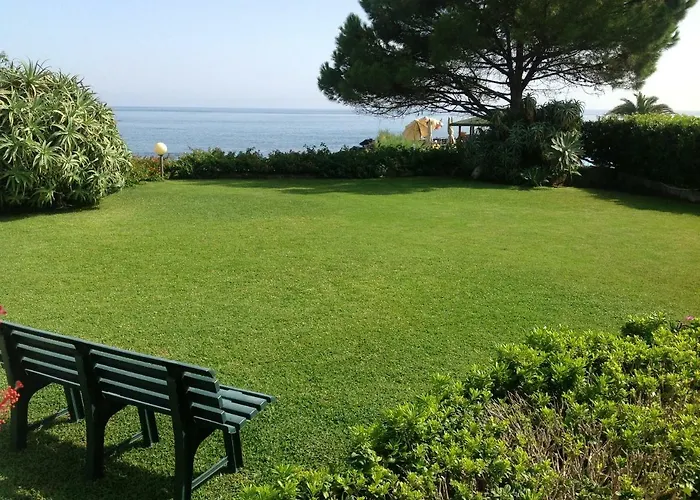 Giardino Sul Mare *