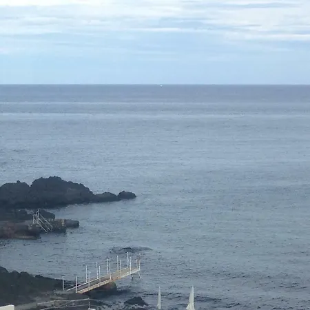 Giardino Sul Mare * جيارديني ناكسوس