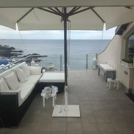 Giardino Sul Mare * جيارديني ناكسوس